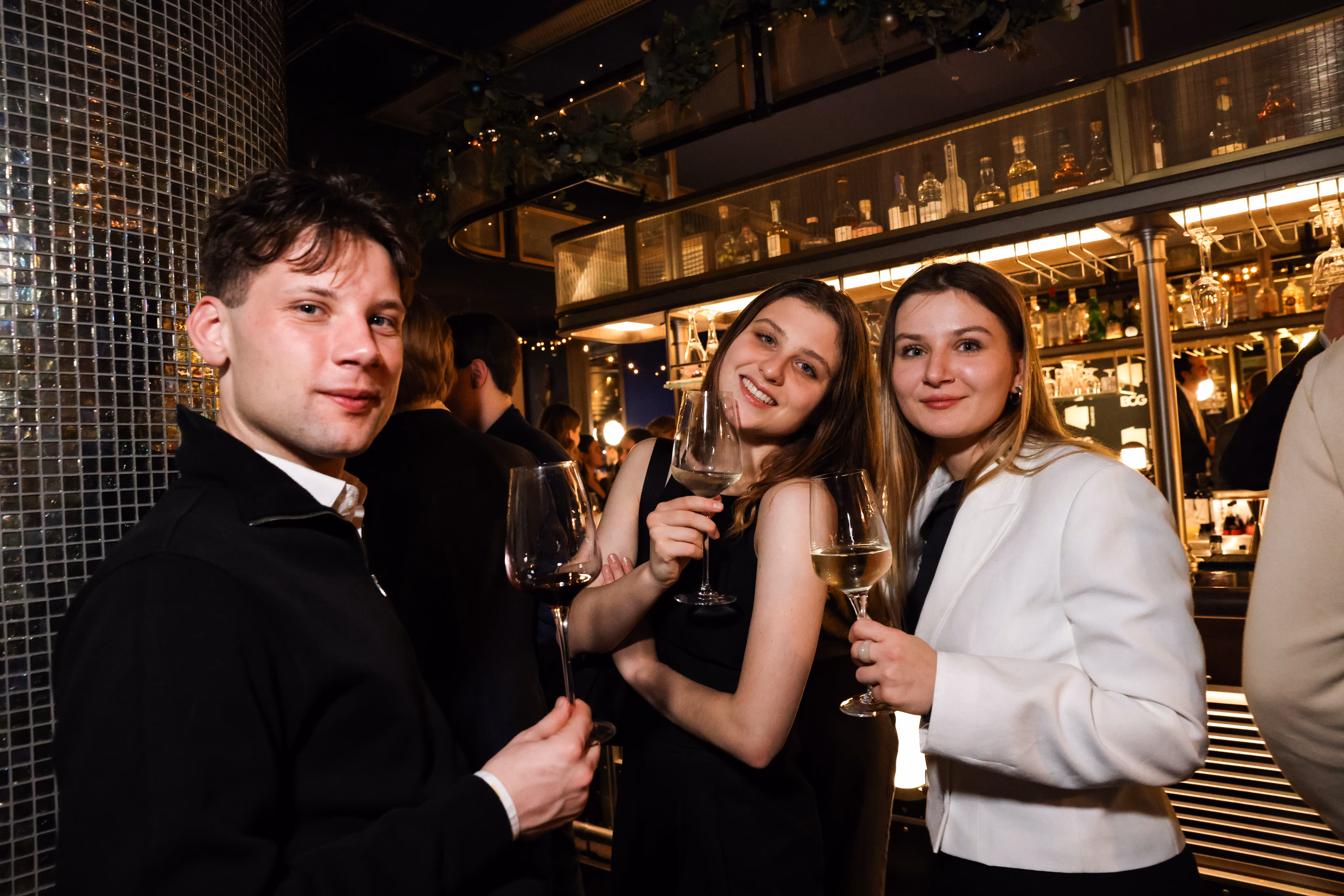 day2-saturday-night-party